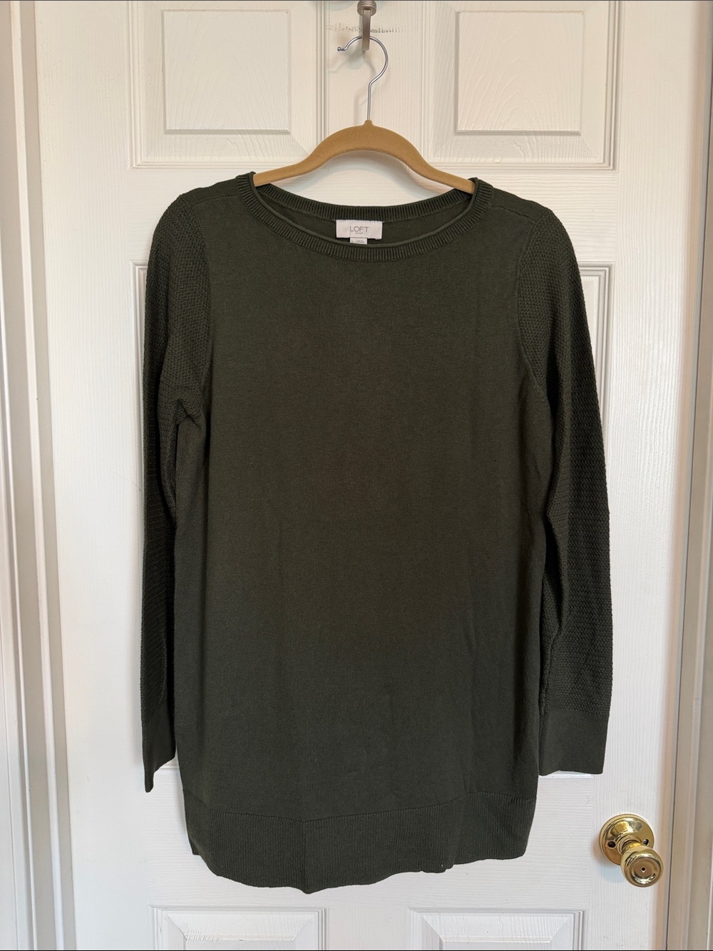 LOFT NWOT Olive Green Crewneck Knit Sweater